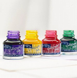דיו קליגרפי 30 מ"ל - גוונים לבחירה | WINSOR & NEWTON דיו קליגרפי 30 מ"ל - גוונים לבחירה | WINSOR & NEWTON