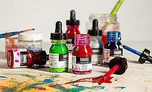דיו אקריליק 300 מ"ל PRO - גוונים לבחירה | LIQUITEX דיו אקריליק 300 מ"ל PRO - גוונים לבחירה | LIQUITEX