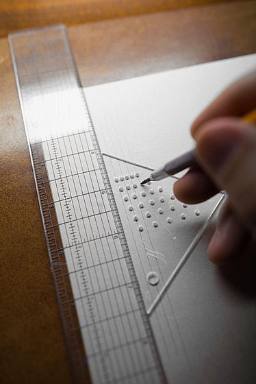 ����� ��� Elegant Writer ������ ���� ����� ��������� | SPEEDBALL