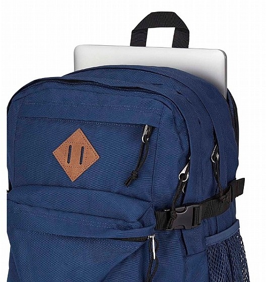 ��� MAIN CAMPUS - ����� | JANSPORT