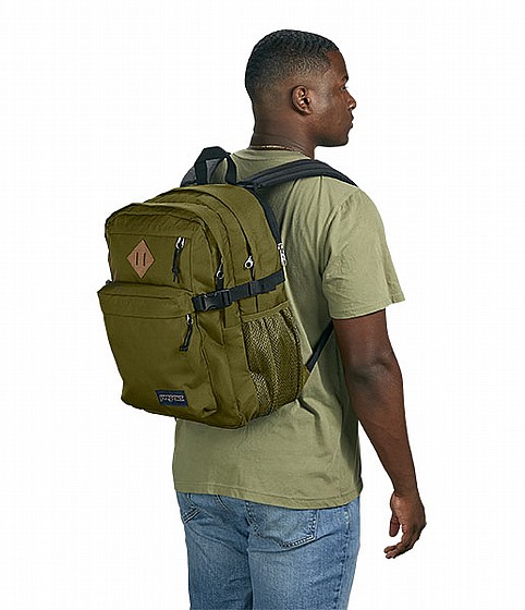 ��� MAIN CAMPUS - ���� ��� | JANSPORT
