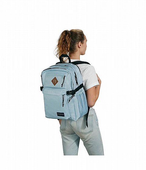 ��� Main Campus ���� JANSPORT | Blue Dask